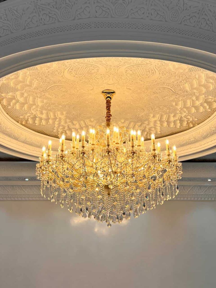 Maria Theresa chandeliers 36 L - Image 3